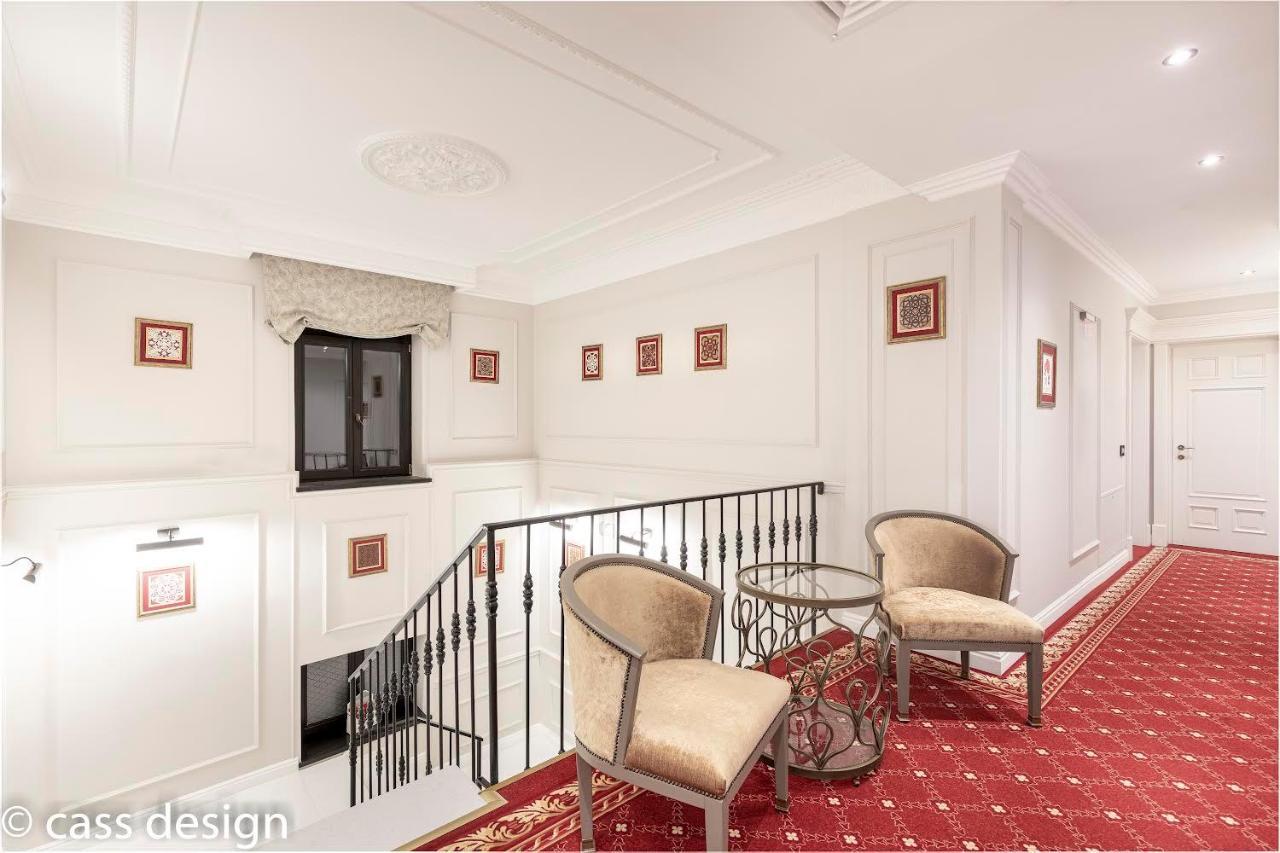 Hotel Versay Băile Herculane Εξωτερικό φωτογραφία