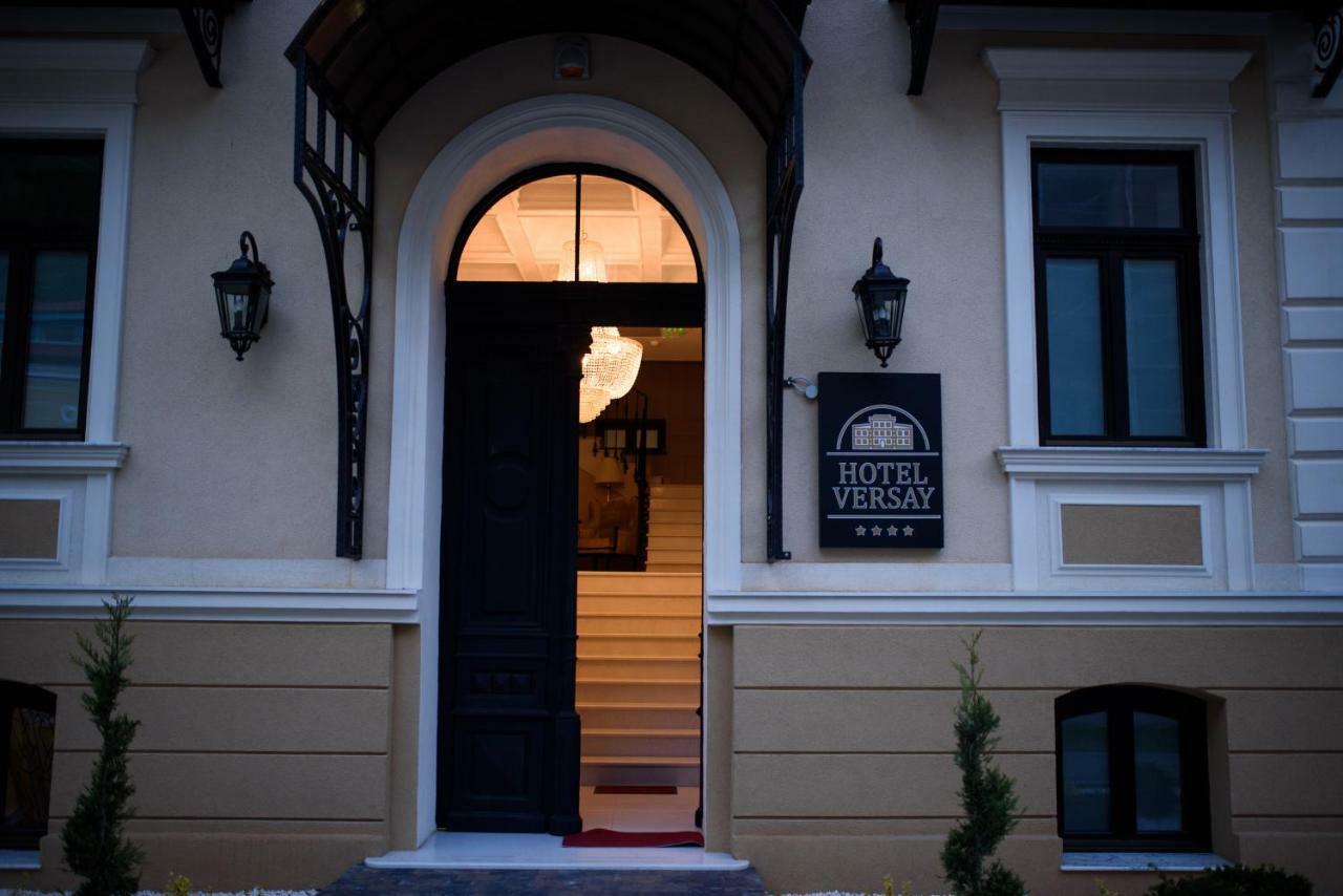 Hotel Versay Băile Herculane Εξωτερικό φωτογραφία